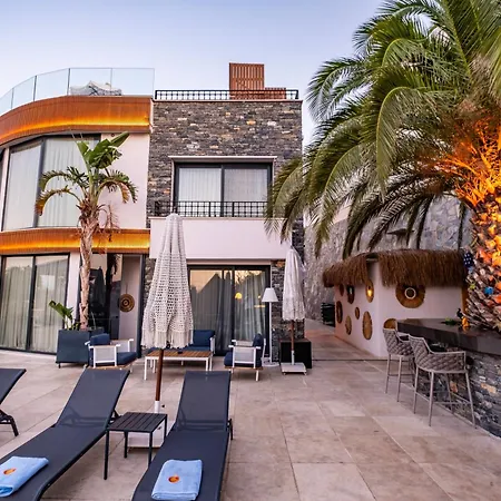 Bombien Luxury Hotell