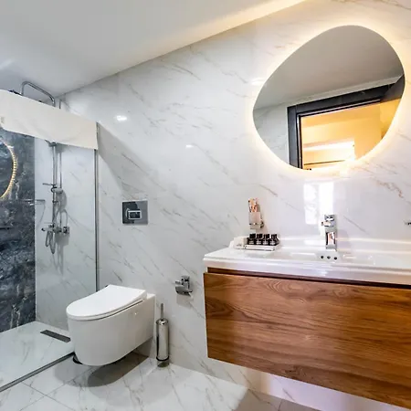 Hotell Bombien Luxury