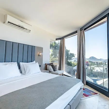 Bombien Luxury Hotel