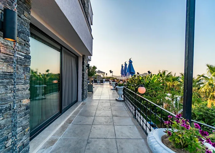 Bombien Luxury Hotel