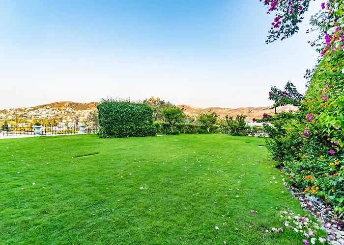 Ξενοδοχείο Bombien Luxury