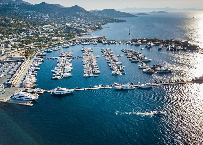 Ξενοδοχείο Bombien Luxury 4*