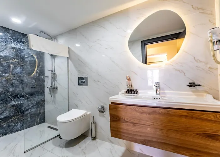 Hotel Bombien Luxury