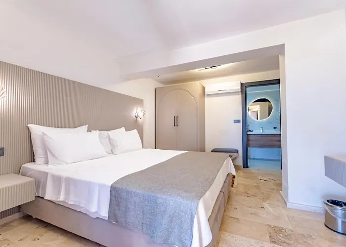 Hotel Bombien Luxury 4*