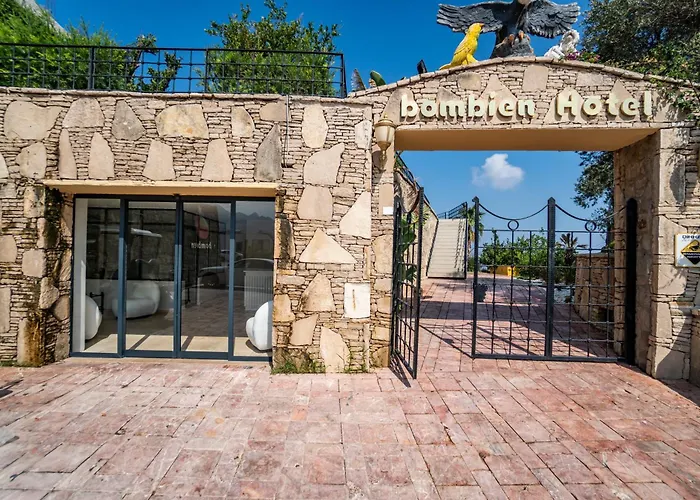 Bombien Luxury Hotel